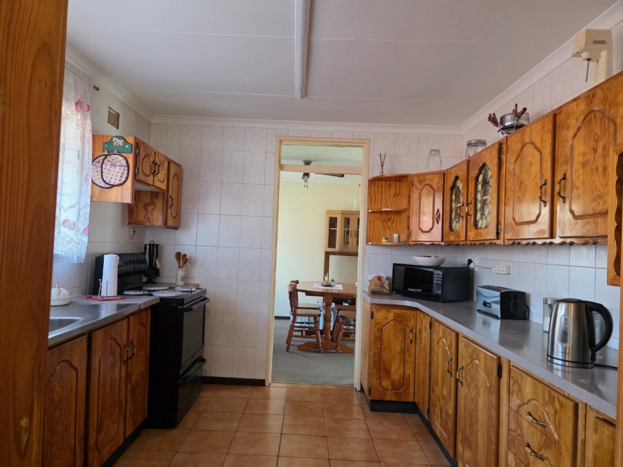5 Bedroom Property for Sale in Sasolburg Ext 10 Free State